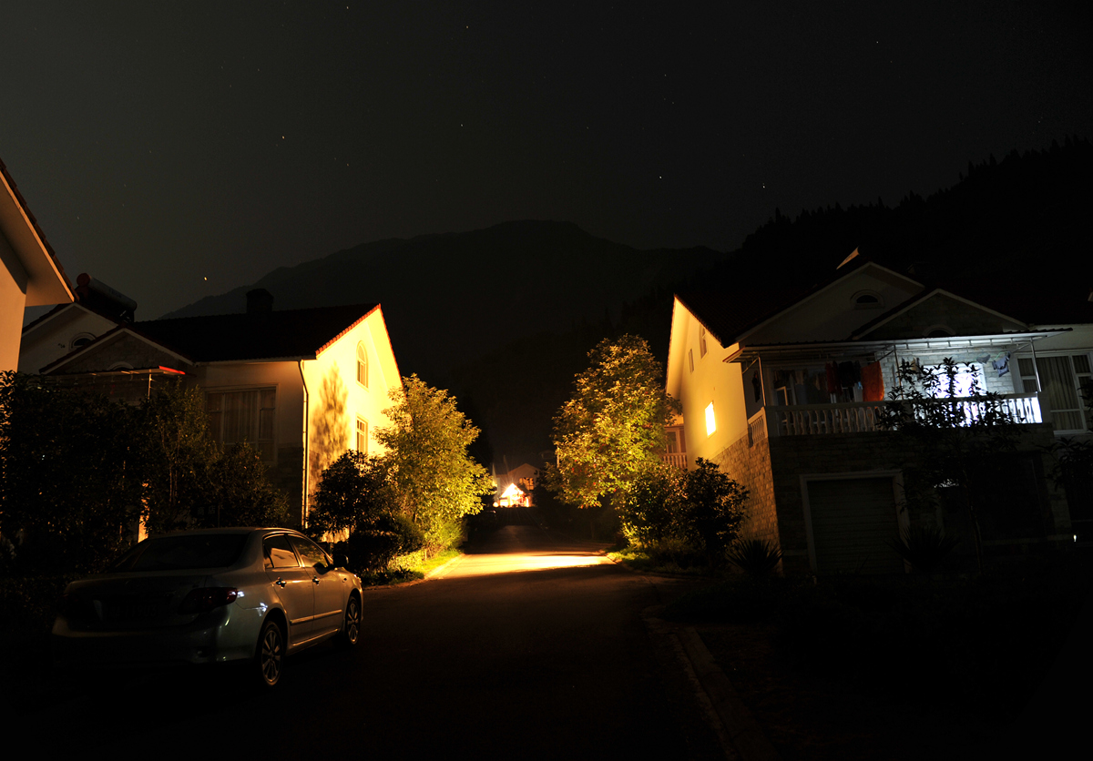 山村月夜图片图片
