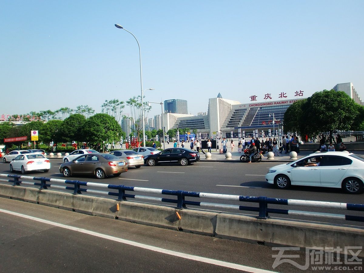 重慶820路公交車上 一路拍街景: 重慶北站 到 楊家坪.(新圖 50張)