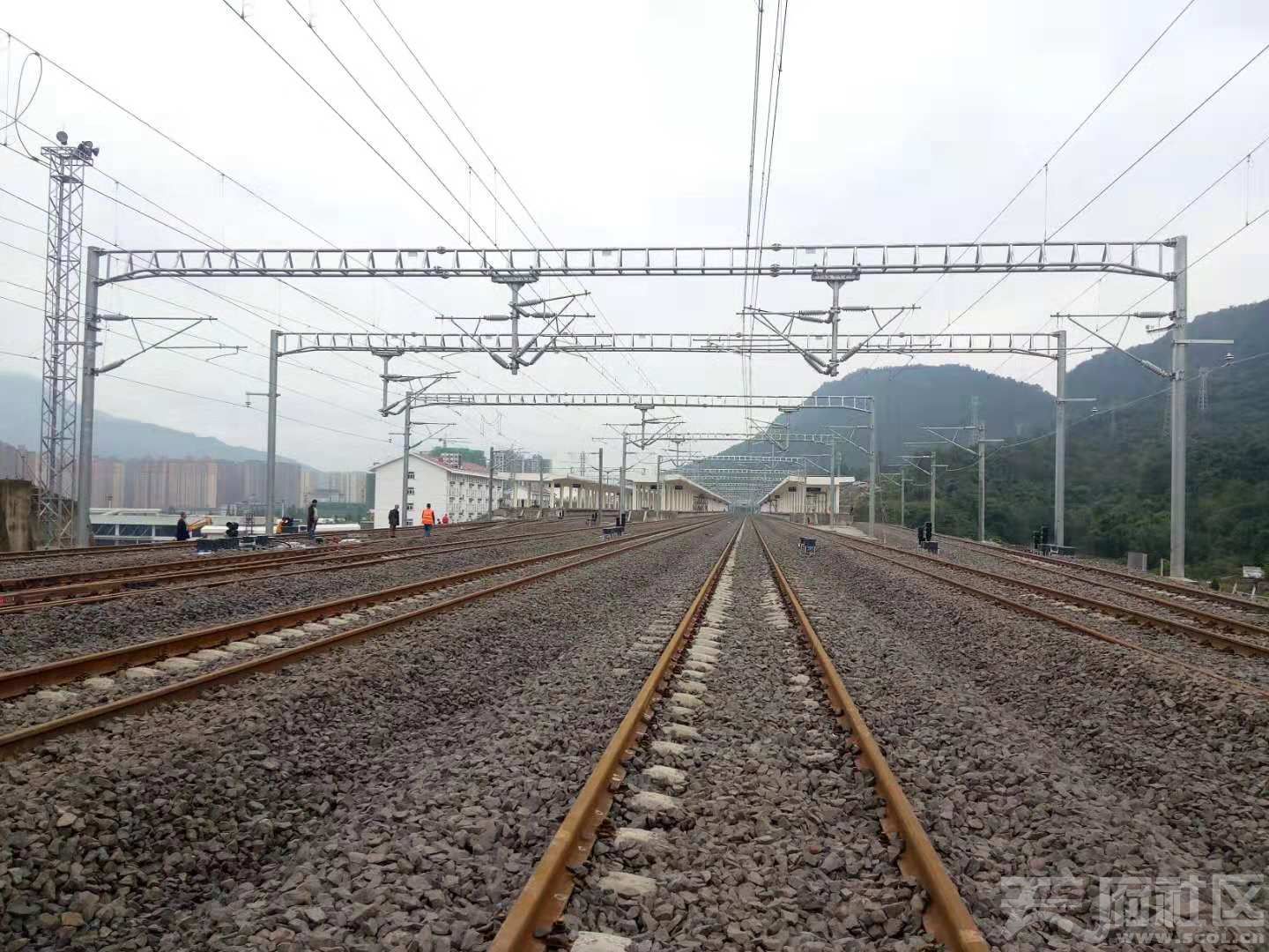 川藏铁路雅林段图片
