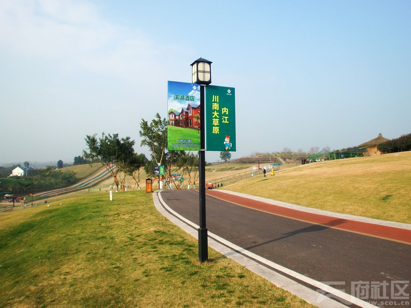 國慶內江休閒旅遊人氣旺川南大草原5天破3萬人次大千園景區遊客打擁堂