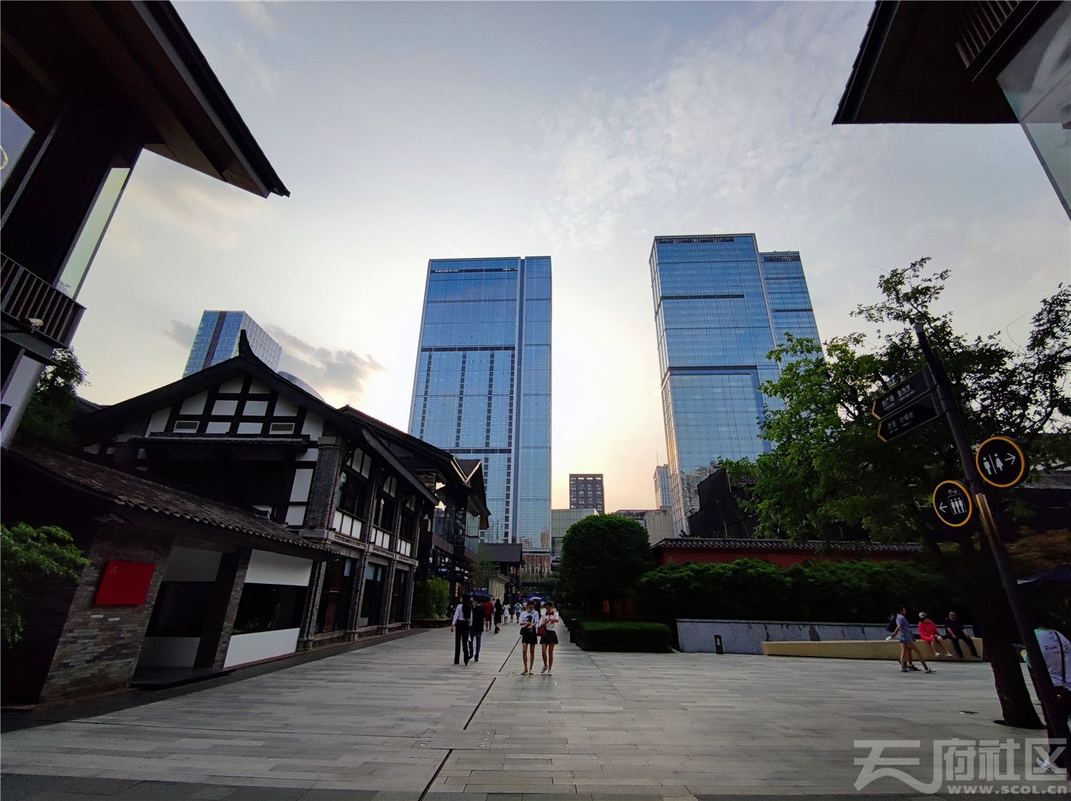 【城市游记】夏季漫步太古里 熟悉的成都又回来了