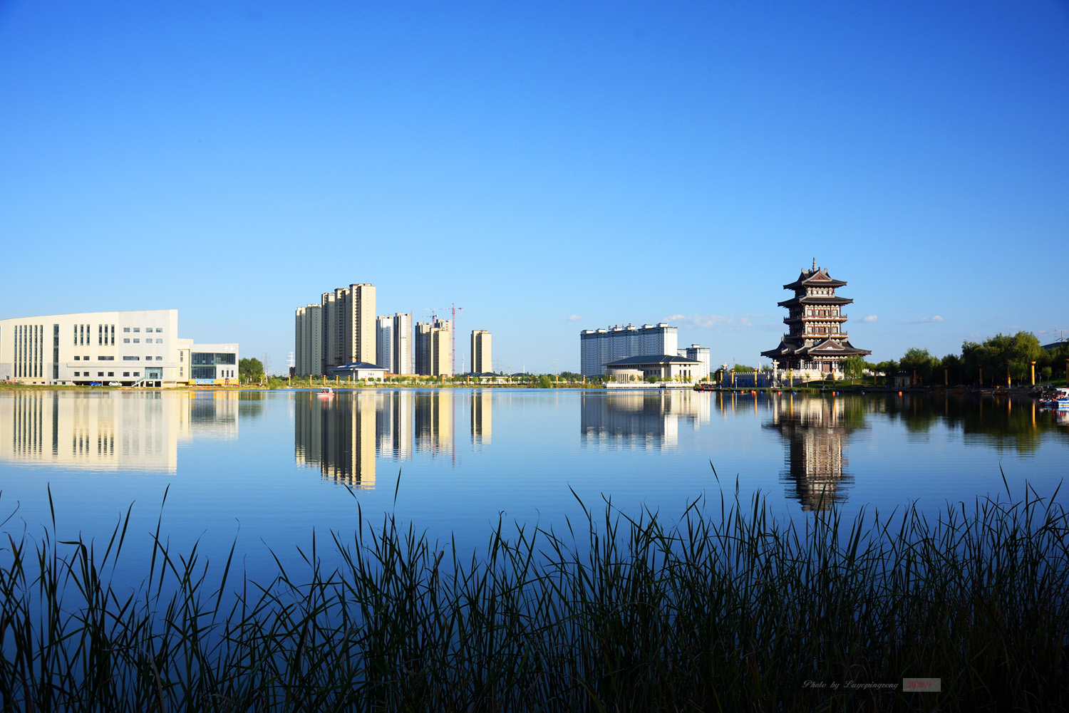 银凤湖片区图片