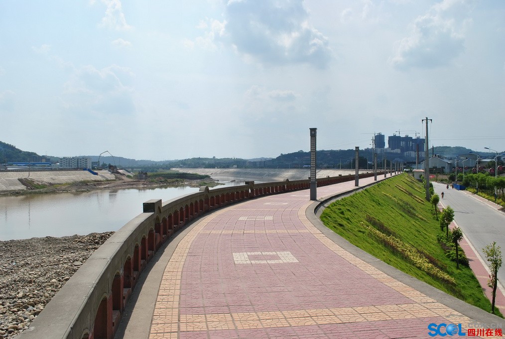 绵阳三江河堤图片